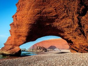 10 Tempat Wisata yang Rusak Satu Dekade Terakhir