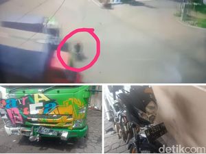Video Detik-detik Biker Tertabrak Truk Nekat Terobos Traffic Light Viral