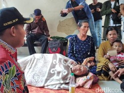 Cuaca Buruk, Ratusan Penumpang Telantar di Pelabuhan Kalianget
