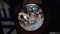 Habis Banjir Terbitlah Gunungan Sampah