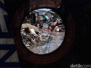 Habis Banjir Terbitlah Gunungan Sampah