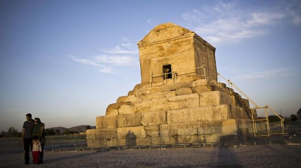 10 Bukti Keunggulan Iran dalam Bidang Arsitektur dan Desain