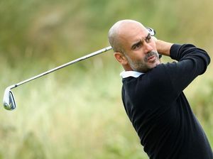 Guardiola Lebih Pilih Main Golf Ketimbang Melatih MU