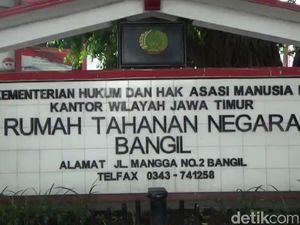 Keluarga Tak Mau Kerja Sama Sulitkan Buru Tahanan Rutan Bangil yang Kabur Keluarga Tak Mau Kerja Sama Sulitkan Buru Tahanan Rutan Bangil yang Kabur