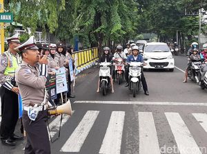Ini Cara Polwan di Kota Probolinggo Antisipasi Bencana Alam Ini Cara Polwan di Kota Probolinggo Antisipasi Bencana Alam