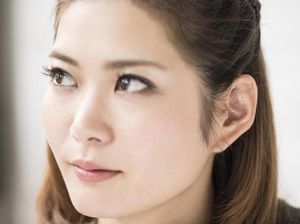 8 Penyebab Kedutan Alis Kanan dan Kondisi Medisnya