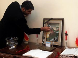 Ungkapan Duka Cita Mengalir ke Kedubes Iran di Jakarta