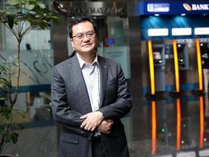 Duh, Orang Asing Juga Jadi Korban Investasi Hanson Duh, Orang Asing Juga Jadi Korban Investasi Hanson
