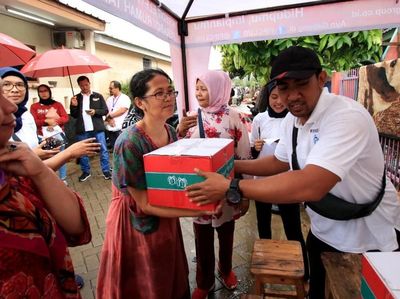 Salurkan Bantuan untuk Korban Banjir Jabodetabek