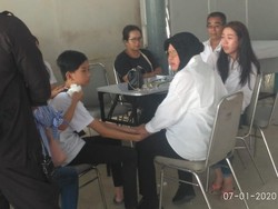 Pemkot Surabaya Jamin Pendidikan Anak Pasutri yang Meninggal Tertimpa Pohon