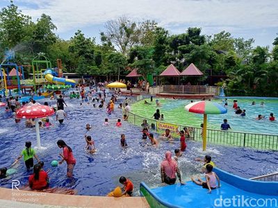 Foto: Tempat Main Air Asyik di Lamongan