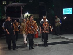 4 Komisioner KPU Tiba di KPK, Ingin Tanya Langsung soal OTT Wahyu Setiawan