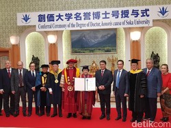 Terima Gelar Dr HC Ke-9 Bidang Kemanusiaan, Megawati Kenang Dibentuknya BMKG