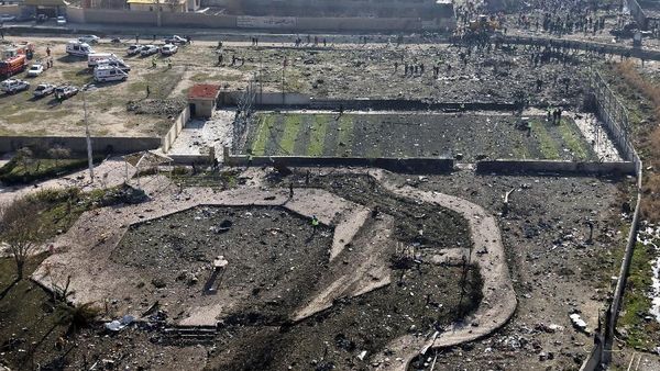 Foto-foto Lokasi Jatuhnya Pesawat Ukraina di Iran