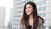 Jatuh Hati dengan Dita Fakhrana dan Senyum Manisnya