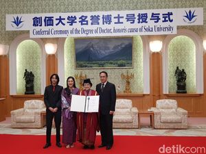 Prananda Prabowo: Dr HC Ke-9 Megawati Kado Jelang HUT PDIP