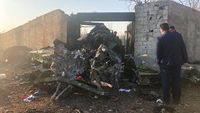 Potret Pesawat Ukraina yang Ringsek Usai Jatuh di Iran
