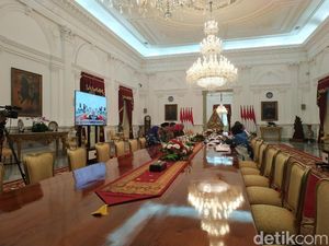 Jokowi Bahas Penanganan Banjir dan Longsor Bareng Anies-Ridwan Kamil