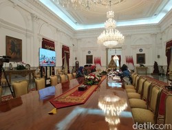 Jokowi Bahas Penanganan Banjir dan Longsor Bareng Anies-Ridwan Kamil