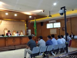 Bupati Supendi Minta Duit ke Pengusaha untuk Bayar Pentas Wayang