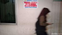 Penampakan Tanda Larangan Merokok Khusus Mahasiswi yang Viral di Pamulang