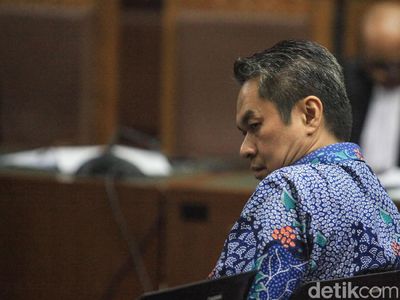 Sidang Perdana Kasus Suap Eks Dirkeu AP II