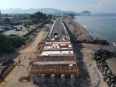 Pembangunan Jembatan Penghubung Pantai di Padang Terus Dikebut
