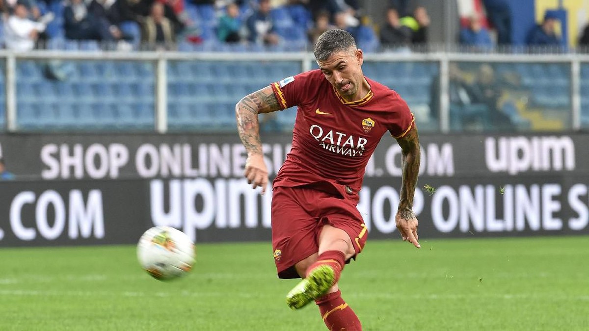 Aleksandar Kolarov perpanjang kontrak dengan AS Roma (Paolo Rattini/Getty Images)