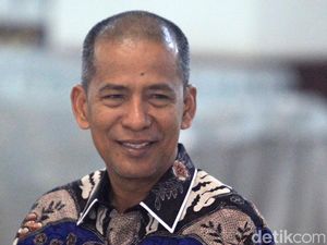 Hakim MK Saldi Isra Dorong Debat Capres Digelar di Kampus Hakim MK Saldi Isra Dorong Debat Capres Digelar di Kampus