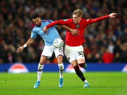 Pemain Liga Inggris Jangan Mau Disuruh Potong Gaji