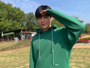 Kim Seon Ho Bintangi Drama soal Startup Bareng Suzy dan Nam Joo Hyuk Kim Seon Ho Bintangi Drama soal Startup Bareng Suzy dan Nam Joo Hyuk