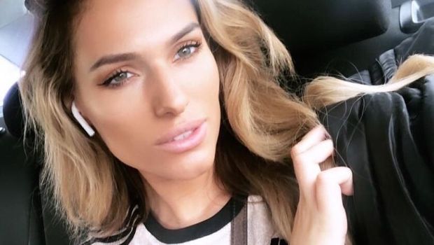 Lebih Muda 15 Tahun, Ini DJ Seksi Pacar Baru Ryan Giggs