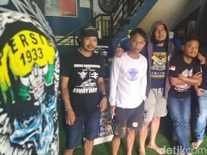 Pengganti Atep, Bobotoh Harapkan Ada Pemain Asal Cianjur di Persib Pengganti Atep, Bobotoh Harapkan Ada Pemain Asal Cianjur di Persib