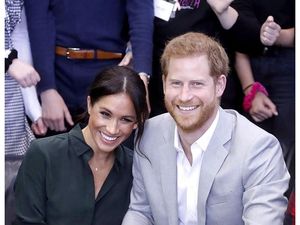 10 Daftar Kontroversi Meghan Markle dan Pangeran Harry 10 Daftar Kontroversi Meghan Markle dan Pangeran Harry