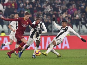 Dzeko Ingin Bobol Gawang Juventus, tapi Kemenangan Roma Lebih Penting