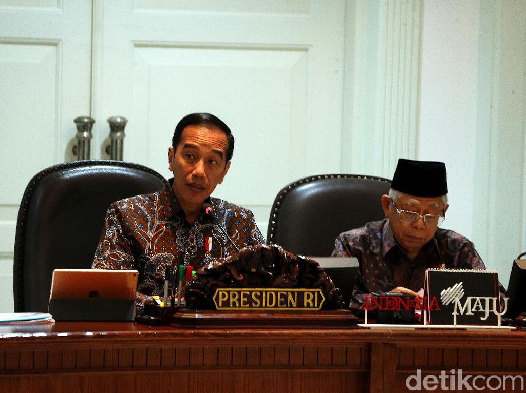 Survei Charta: Kepuasan terhadap Kinerja Jokowi-Maruf Turun Jadi 63,5% Survei Charta: Kepuasan terhadap Kinerja Jokowi-Maruf Turun Jadi 63,5%