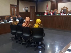 Cerita Saksi Akan Dimutasi Jabatan Jika Tolak Arahan Dadang Prijatna