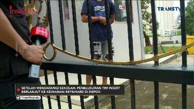 Penjaga keamanan rumah Reynhard Sinaga 