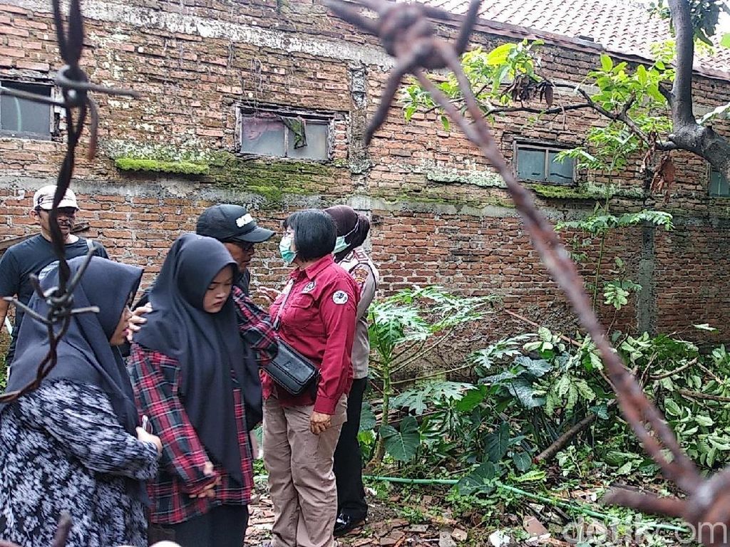 Butet Tuduh Teddy Guna-guna Lina, Sule-Rizky Febian Beri Respons Butet Tuduh Teddy Guna-guna Lina, Sule-Rizky Febian Beri Respons