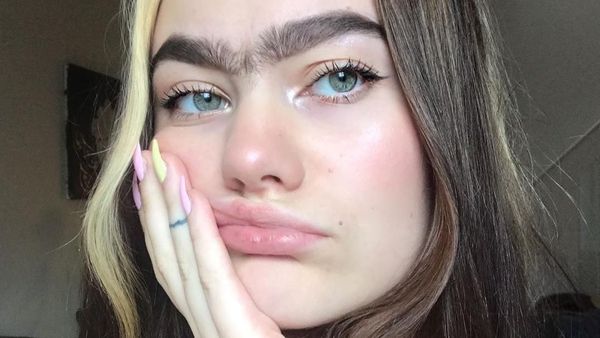 Stop Cabut Alis, Wanita Ini Dapat Banyak Tawaran Kencan Hingga Jadi Model