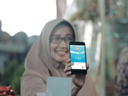 Beli Sayur di Pasar Cuma Modal HP