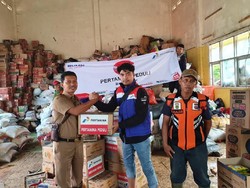 Pertamina Kembali Salurkan Bantuan Banjir dan Longsor di Bogor