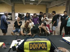 Cerita Benny yang Istri dan Anaknya Tewas saat Kebakaran Ruko di Makassar