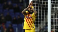 Gelandang: Arturo Vidal (Barcelona). Sudah pernah main di Bundesliga, Serie A, dan LaLiga, pemain 32 tahun ini punya banyak pengalaman. Newcastle butuh pengalaman itu dan Vidal juga mungkin minat cari tantangan baru. (Foto: Joan Monfort/AP Photo)