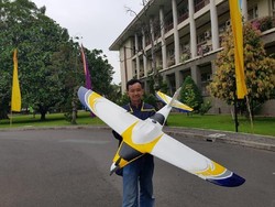 UGM Kembangkan Drone Pembasmi Hama, Ini Kebolehannya