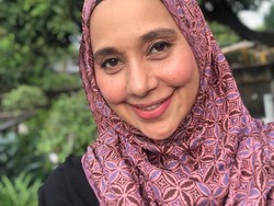 Ayu Azhari Bertanggung Jawab Anaknya Jadi Tahanan Kota