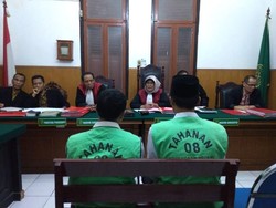 Dua Terdakwa Anggota Geng Kampung Jawara Dituntut 1 Tahun 6 Bulan Penjara