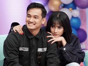 Ini yang Dilakukan Keluarga Faisal di Hari Ultah Pernikahan Vanessa Angel dan Bibi Ini yang Dilakukan Keluarga Faisal di Hari Ultah Pernikahan Vanessa Angel dan Bibi