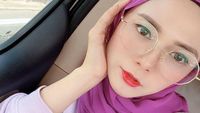 Potret Roslinda Embran, Gamer Cantik yang Raup Puluhan Juta dari Main PUBG