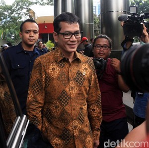 Setop Turis dari China, Wishnutama: Devisa Rp 54 T Berpotensi Hilang